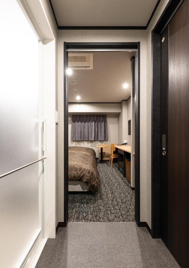 Hotel Legit Hiroshima Bagian luar foto