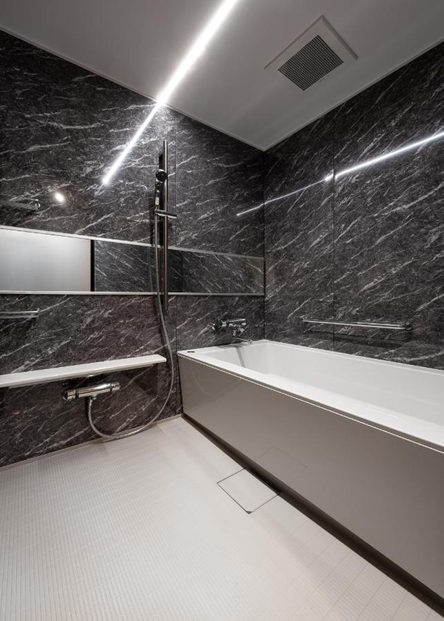 Hotel Legit Hiroshima Bagian luar foto