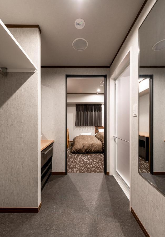Hotel Legit Hiroshima Bagian luar foto