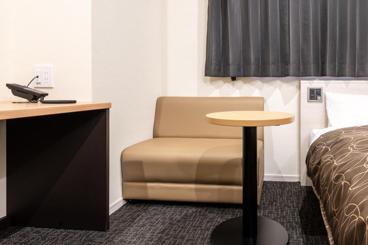 Hotel Legit Hiroshima Bagian luar foto